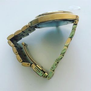 Michael Kors Accessories - Michael Kors Gold Watch Michael Kors Accessories - Michael Kors Gold Watch